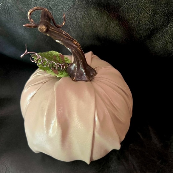 Fall Decor - Picture 2 of 8